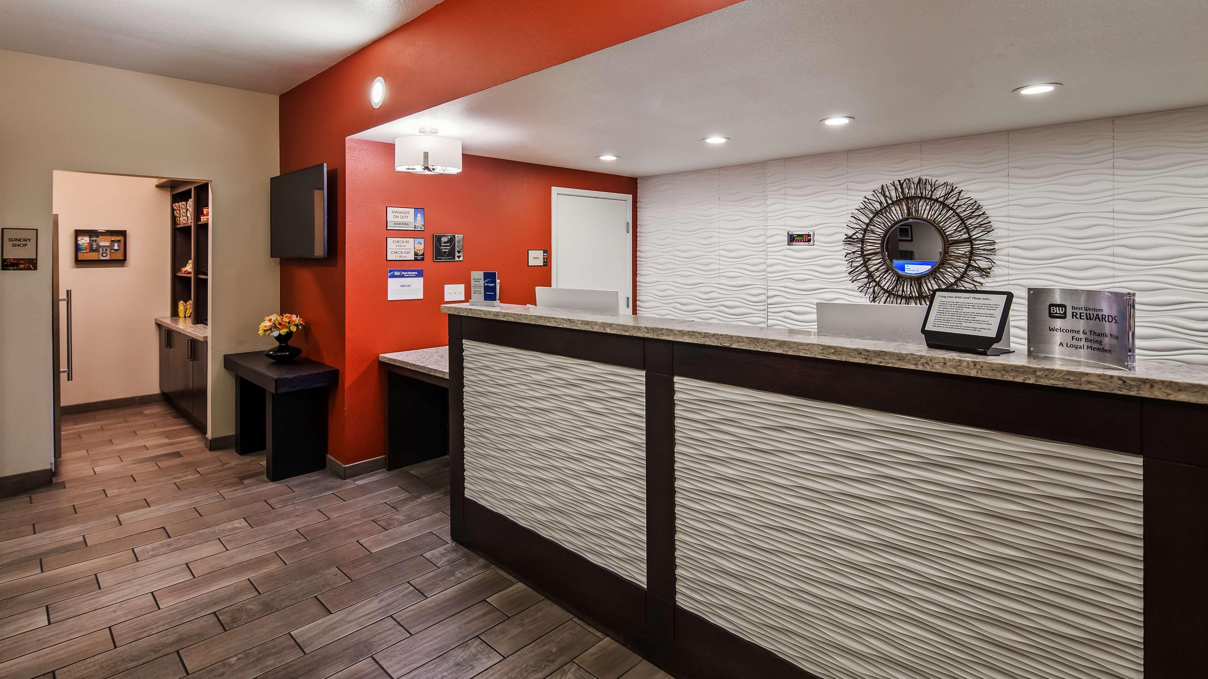 Best Western Plus Madison-Huntsville Hotel Eksteriør bilde