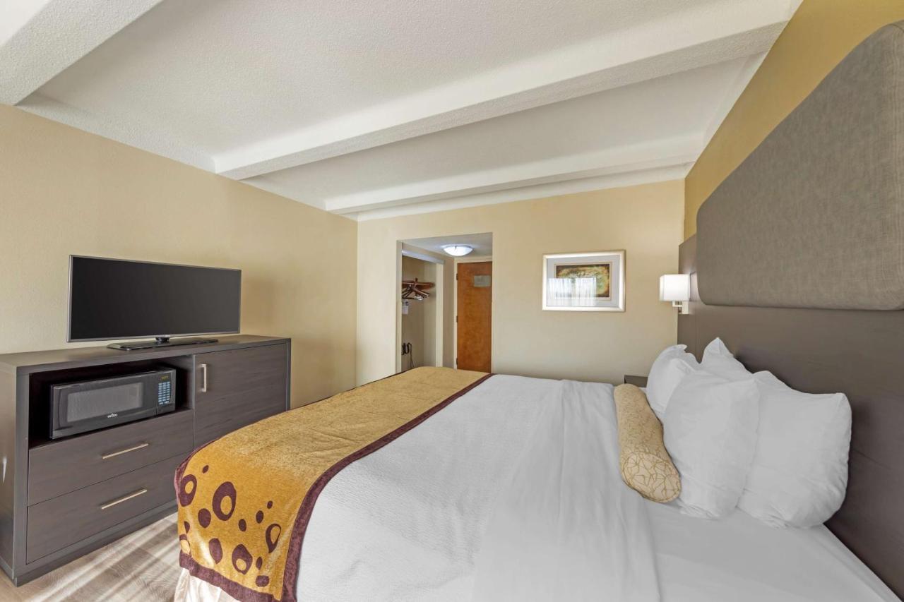 Best Western Plus Madison-Huntsville Hotel Eksteriør bilde